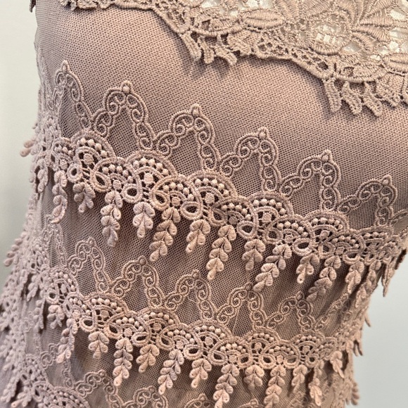 Southern Fried Chics Lace Trim Sleeveless Dress Size Medium - Picture 4 of 11